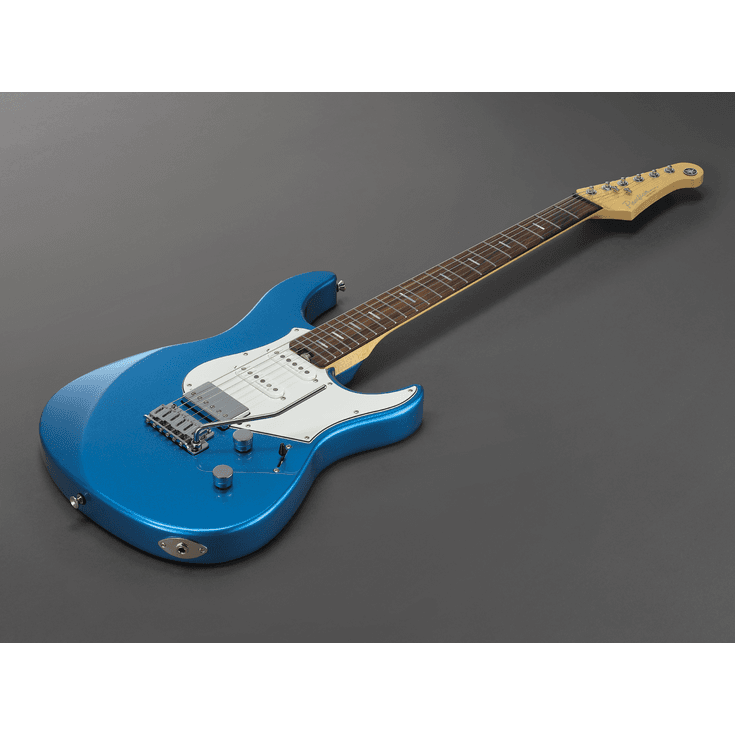 Yamaha Pacifica (PAC012 / PAC112) — foto 3 | BrasilInstruments